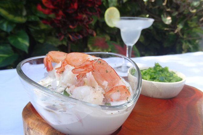 10 Experiences Tour: A Culinary Journey Through Mexico - Ten courses, ten regions, and a steady rhythm