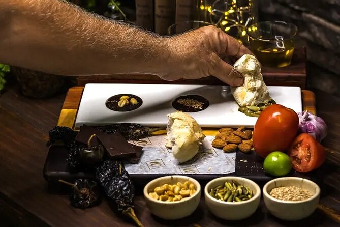 10 Experiences Tour: A Culinary Journey Through Mexico - Arriving at 80 Av. Sur 5 for the 6:30 pm start