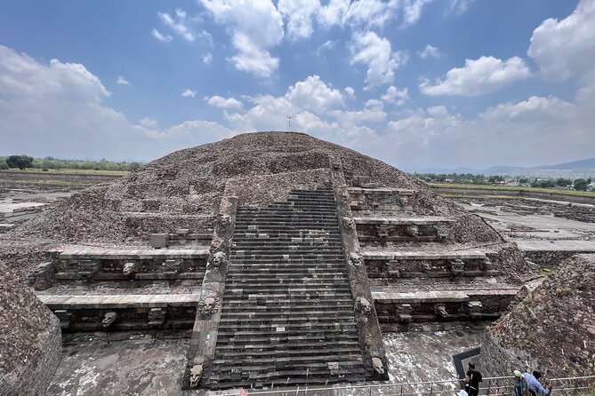 100% Private Tour in Teotihuacán Pyramids from Mexico City - Starting at the Museo de Sitio Teotihuacán