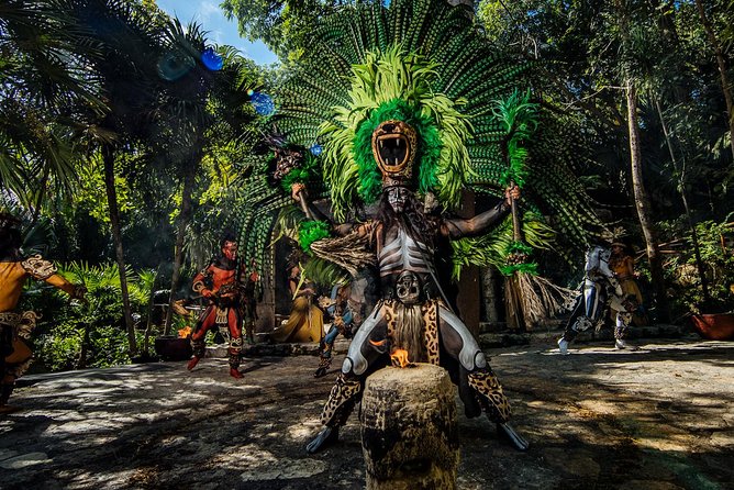 2 Day Combo Tour, Xcaret, Xel-Ha, Xplor and Chichen Itza Option - Chichen Itza: a hot, worthwhile culture day