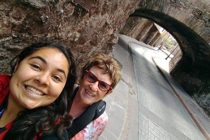 3-Hour Guided Walking Tour of Guanajuato - Plaza de San Fernando and the Cervantino connection