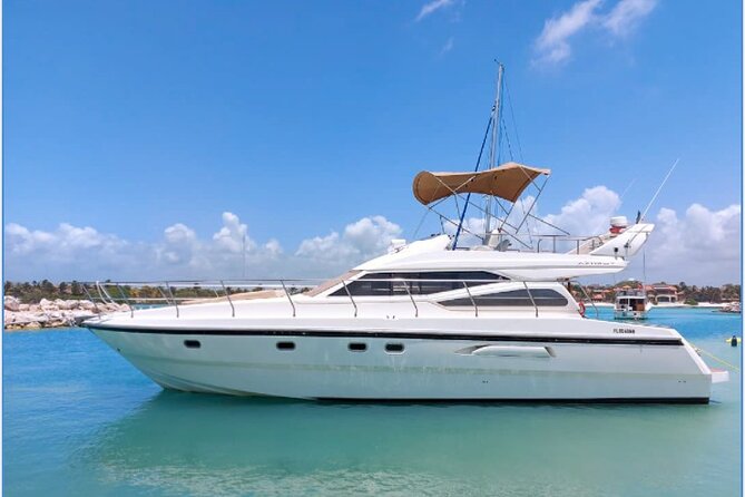 3 Hour Xpu-Ha - 47' Azimut, Tulum, Playa del Carmen, Riviera Maya - Puerto Aventuras is the real starting point