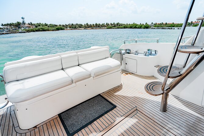 4 Hour 50' Azimut Yacht All-Inclusive in Tulum & Playa del Carmen - Weather can rewrite the itinerary