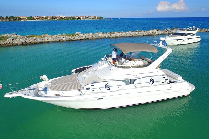 4 Hour - 51' Sea Ray, Tulum, Playa del Carmen, Riviera Maya - A crew that pays attention to the small things