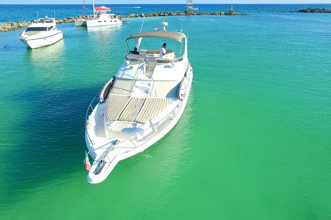 4 Hour - 51' Sea Ray, Tulum, Playa del Carmen, Riviera Maya - Who will enjoy this private charter most?