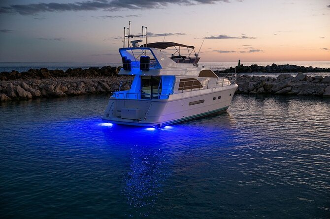 4 Hour - 60' Neptunus - Tulum, Playa del Carmen, Riviera Maya - A catered Mexican lunch that makes the price easier to judge