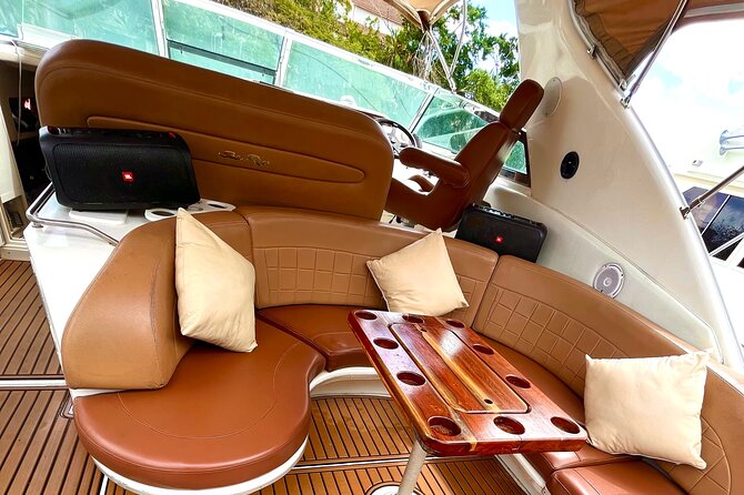 4 hours - Private 48ft Yacht all inclusive in Tulum and Playa del Carmen - Service, safety, and one unusual warning