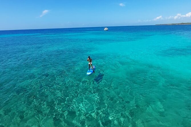 4H Lux 40' Catamaran All-Inclusive in Tulum and Playa del Carmen. - Cruising north toward Paamul Bay