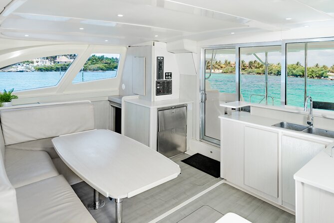 4H Luxury 44' Catamaran All-Inclusive in Tulum & Playa del Carmen - Ceviche, snacks, and a catch prepared on board
