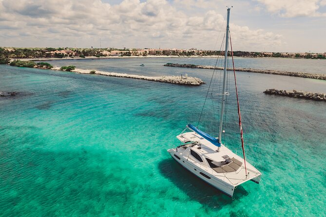 4H Luxury 44' Catamaran All-Inclusive in Tulum & Playa del Carmen - Open bar and the return cruise