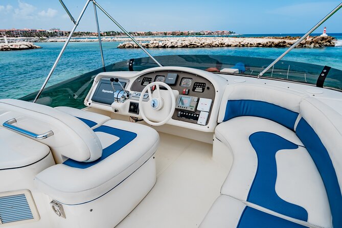 5H private 50' Yacht All-Inclusive from Tulum & Playa del Carmen - Ceviche, cocktails, and a second stop at La Bocana