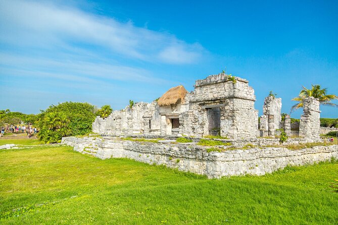 5X1: Tulum and Coba Ruins, Cenote & Mayan Village Full Day Tour - Lunch before the cenote