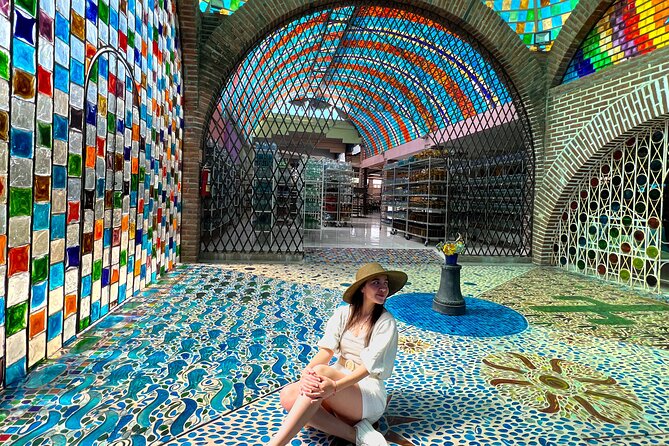 6-Hour Guided City and Cruise Tour of Los Cabos with Lunch - The guides make or break the day