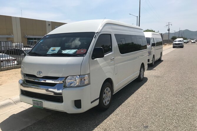Airport Los Cabos Private Transportation - The people behind the wheel