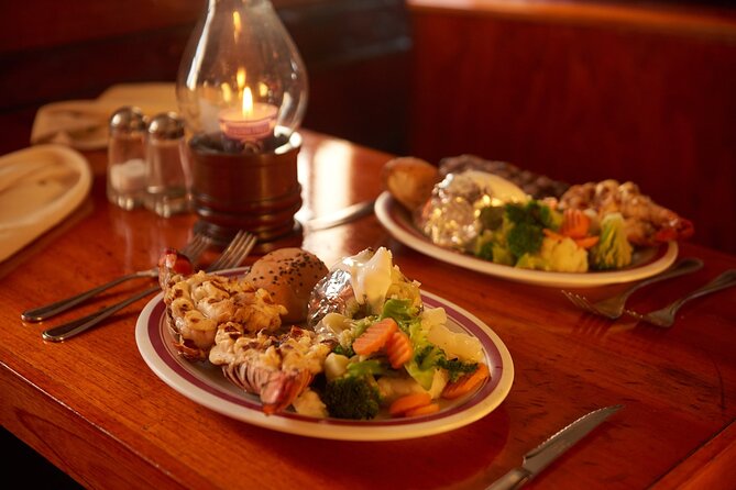 Amazing Romantic Dinner on a Spanish Galeon with Saxophone Music - Hotel pickup can save you a frustrating start