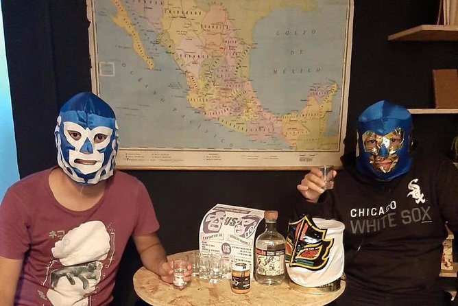 Authentic Lucha Libre Tour : Wrestling School, Tacos & Mezcal - Starting with mezcal and an introduction