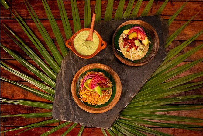Authentic Mayan Cooking Class in Cozumel - Drinks, staff, and the teaching style