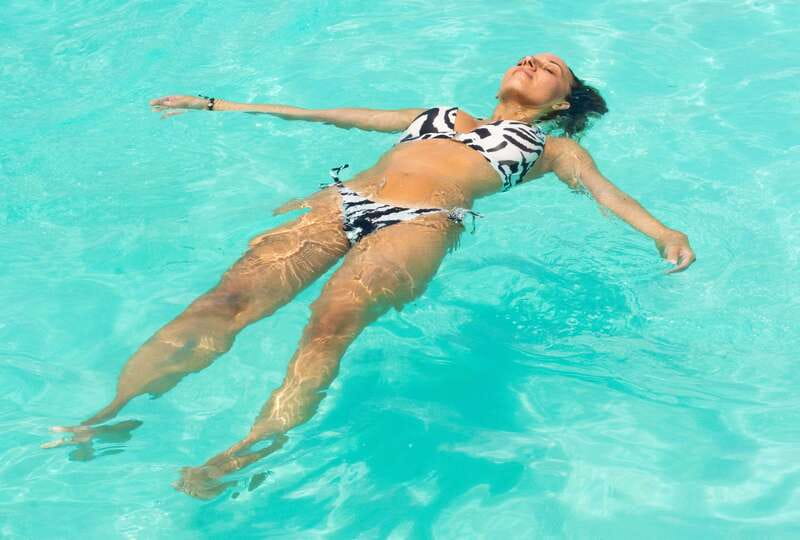 Bacalar: 3 Hour Boat Trip with Swimming & Drinks - Cenote Negro and the lagoon’s darker water