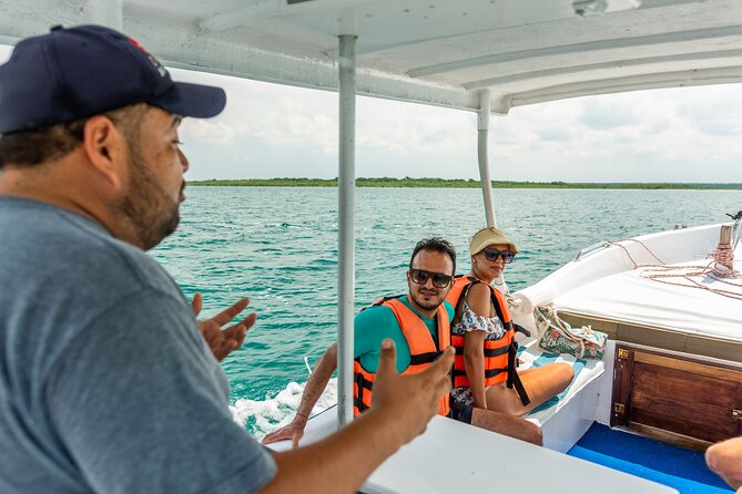 Bacalar Boat Tour and Visit to Cenotes - Meeting at Casa China Bacalar