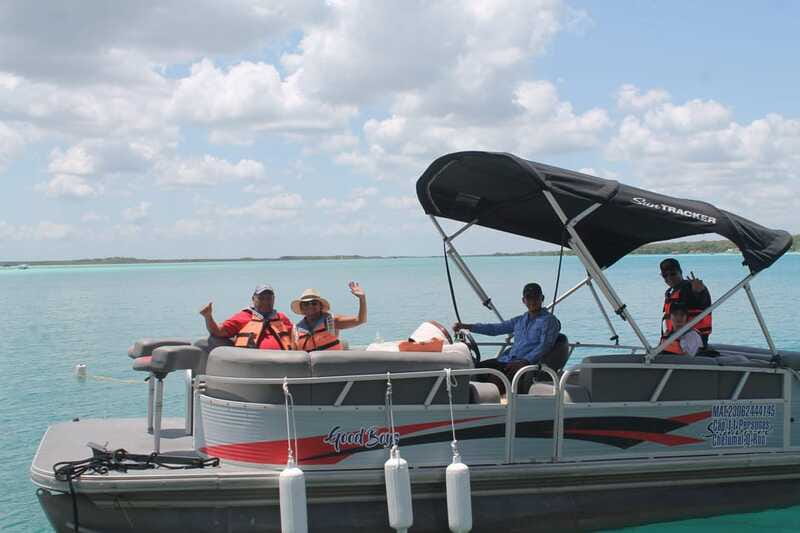 Bacalar: Lake of Seven Colors Pontoon Tour with Fruit - Island of Birds, with nature at a respectful distance