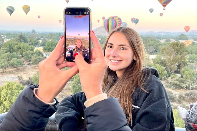 Balloon Flight and Teotihuacan Tour w/Breakfast from Mexico City - Breakfast inside a natural cave