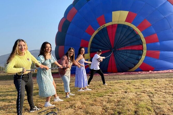 Balloon Flight + Breakfast in a cave + Pick up CDMX + Pyramids - Forty-five minutes above Teotihuacan