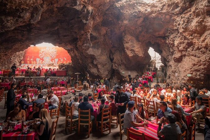 Balloon Flight + Cave Breakfast + Pick Up from CDMX or We Fly - The 4 a.m. pickup from Mexico City