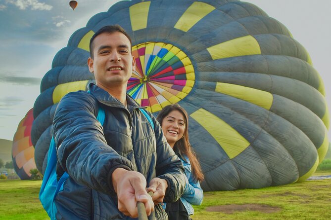Balloon flight + pick up in CDMX + Breakfast in Cave + Pyramids - The early pickup from Mexico City