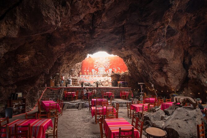 Balloon Flight with Breakfast in a Natural Cave and Transportation from CDMX - What the 30 to 40 Minute Flight Feels Like
