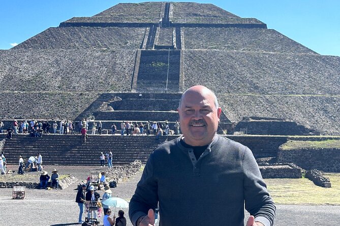 Balloon flight with pyramids tour and transportation from Mexico City - The 4:00 or 5:00 AM pickup from Mexico City