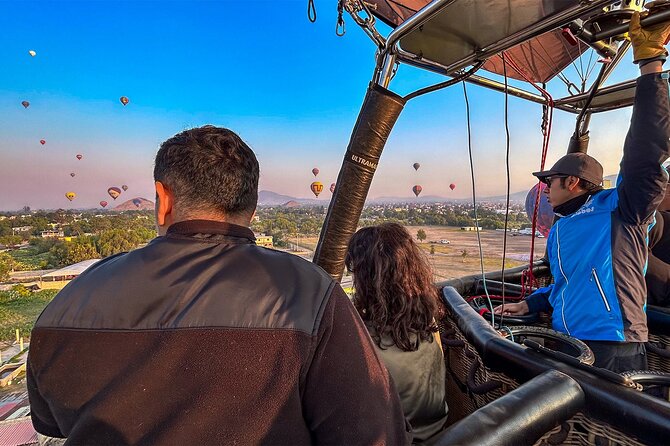 Balloon Flight with Teotihuacan & Guadalupe Shrine Full day Tour - Breakfast, tequila, and the obsidian workshop