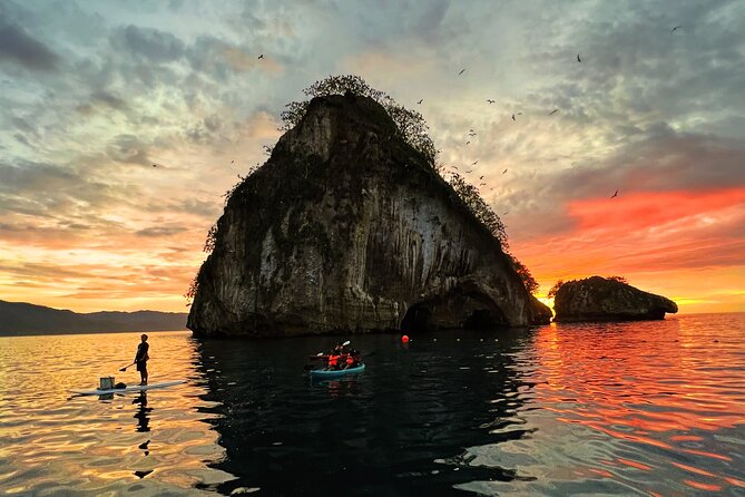 Bioluminescence by kayak or SUP to Los Arcos Puerto Vallarta - Sunset paddling toward Los Arcos