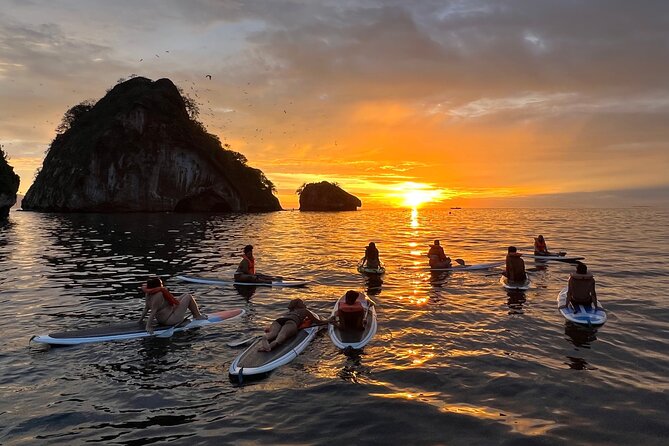 Bioluminescence by kayak or SUP to Los Arcos Puerto Vallarta - The beach club finish is part of the value