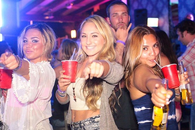 Cabo Bar Crawl - The BEST Bar and Clubs in Cabo - What the Cabo crawl is really selling