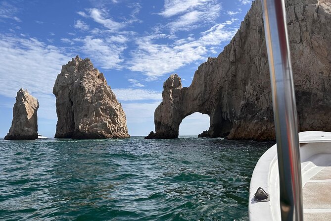 Cabo San Lucas Arc Group Tour in Glass Bottom Boat - El Arco, Cabo’s essential view from the sea