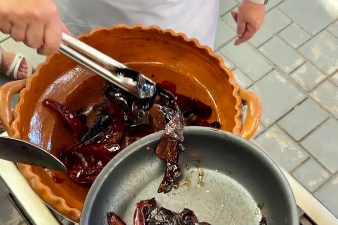 Cabo San Lucas Mexican Cooking Class Experience and Local Markets - The People Make the Class