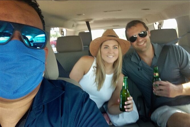 CABOAirport PRIVATE CAR To Cabo Resorts AREA up To 3 pax One Way - Tipping, cancellation, and operating hours