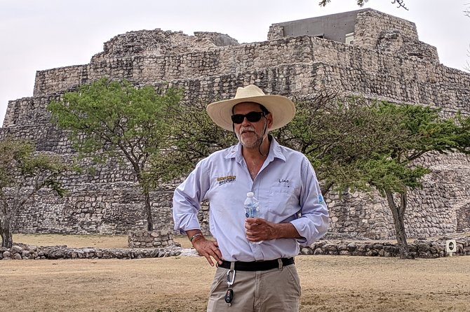 Canada de la Virgen Archaeological Site Tour - The pyramid and its wide Bajío views