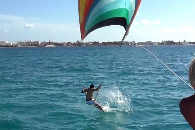 Cancun Adults Only Party Cruise to Isla Mujeres with Open Bar - Who should book this Cancun party cruise?