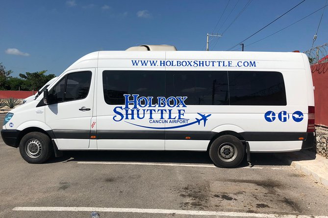 Cancun Airport Shared Shuttle to Holbox Chiquila Port - Finding the Welcome Bar at Terminal 2