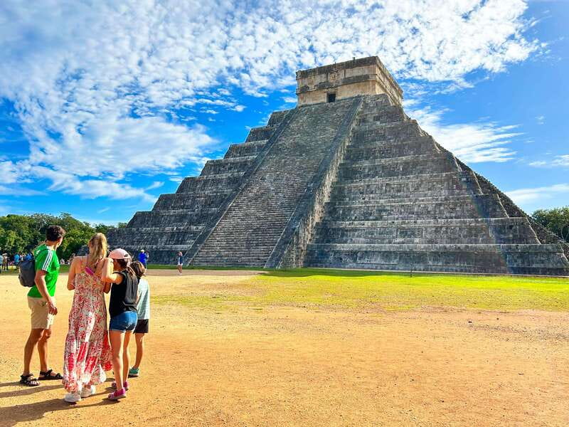 Cancun: Chichen Itza Early Access Guided Tour - A history tour without the usual sales stops