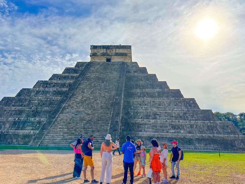 Cancun: Chichen Itza Early Access Guided Tour - The Cancun pickup and long road west