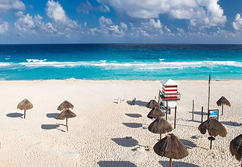 Cancun: Hop-On-Hop-Off Sightseeing Bus Tour - Comfort on the open-top double-decker