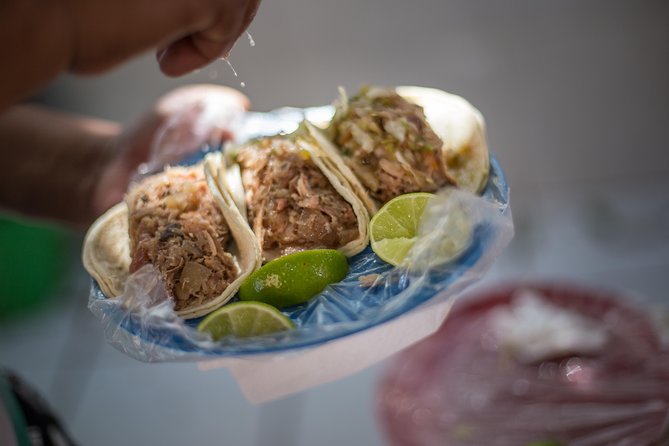 Cancun Street Food Tour with Food Stalls, Local Market and Murals - Stop one: carnitas tacos at El Polilla