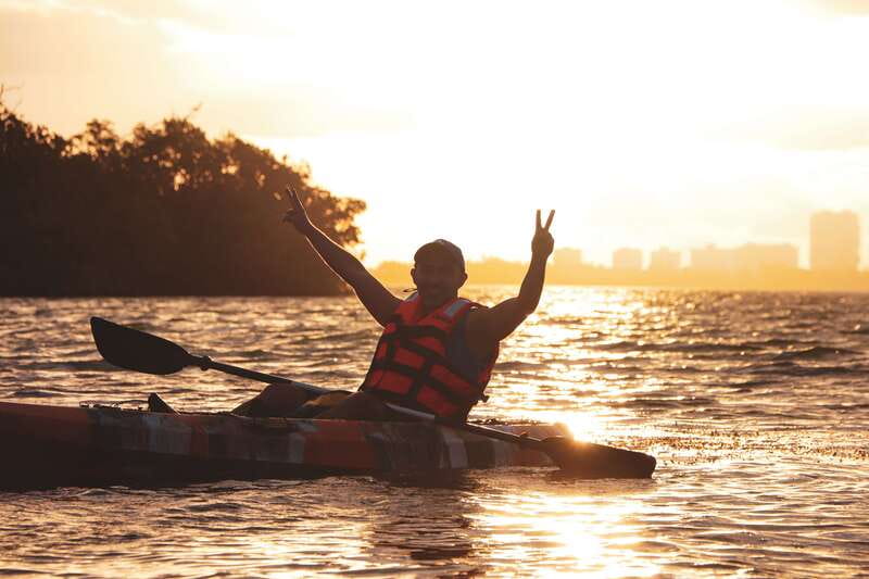 Cancun: Sunset Kayak Experience in the Mangroves - Second 45 minutes: narrow channels and the sunset return
