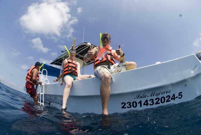 Cancún: Swim with Whale Sharks - Returning to the marina and Cancún