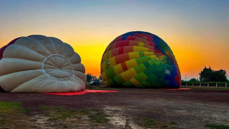 CDMX: Teotihuacan Balloon Flight with Optional Pyramids Tour - Obsidian, tequila, and the shopping stop