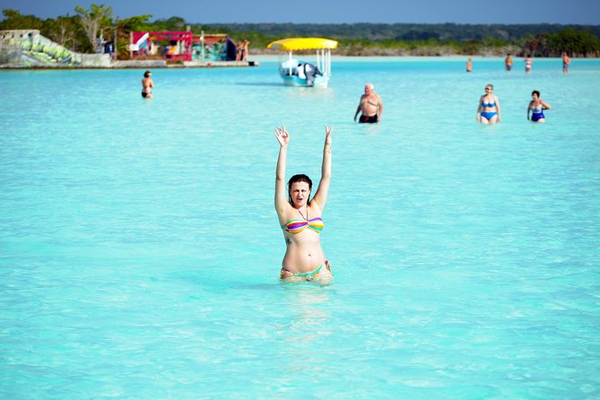 Chacchoben & Bacalar Combo Excursion Costa Maya - The road to Bacalar and the first lagoon view