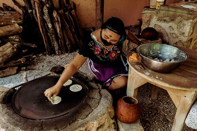 Chichen Itza, Beautiful Cenote and Valladolid All Inclusive Tour - Valladolid in only 30 minutes