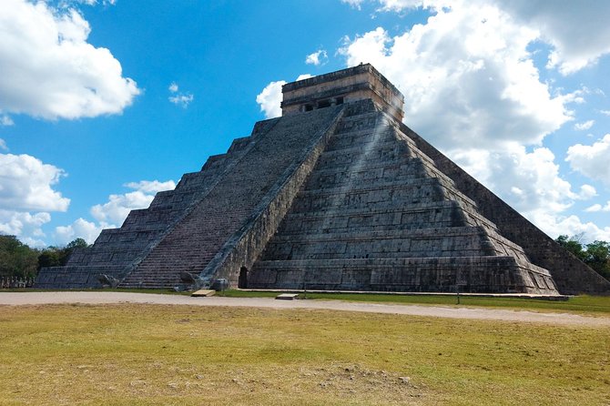 Chichen Itza Day Trip Exclusive Nool-Ha Cenote & Valladolid Visit - Guides, group size, and the human side of the day